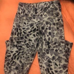 Champion XS animal print athletic leggings.